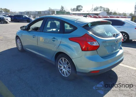 2012 Ford Focus Se из США, поврежденный, VIN 1FAHP3K29CL368233